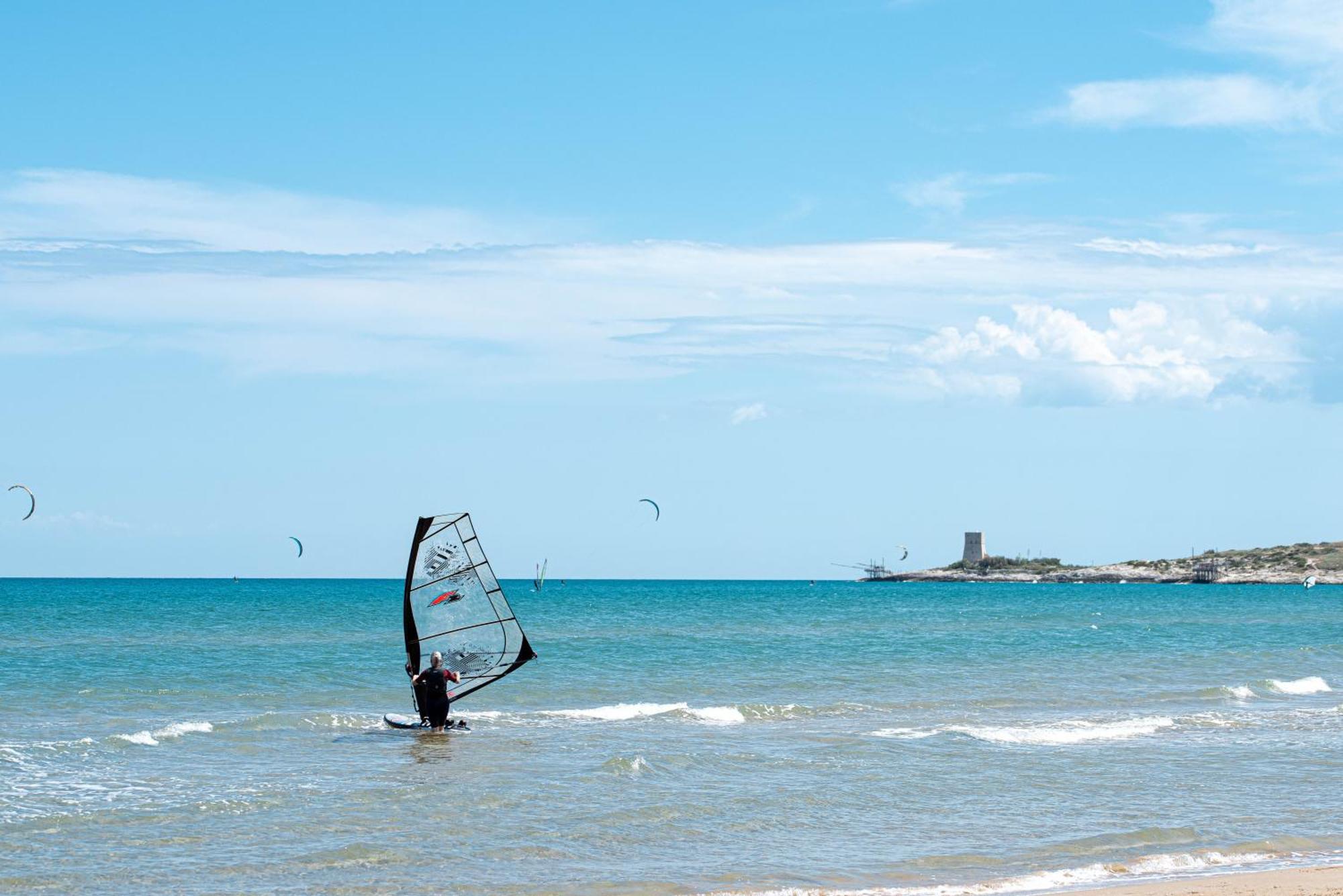 Villaggio Camping Spiaggia Lunga В'єсте Екстер'єр фото