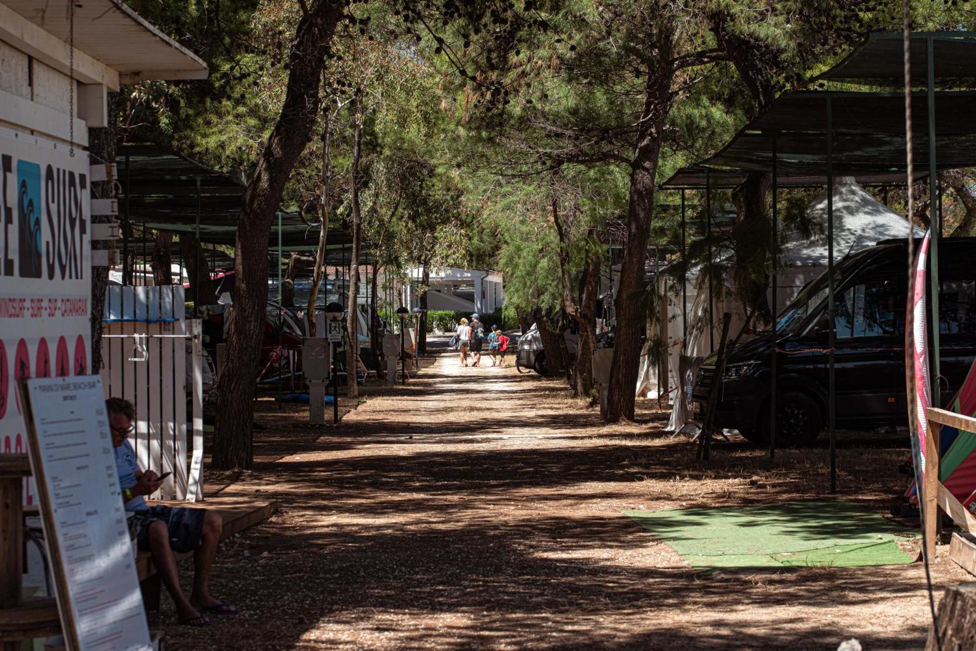 Villaggio Camping Spiaggia Lunga В'єсте Екстер'єр фото